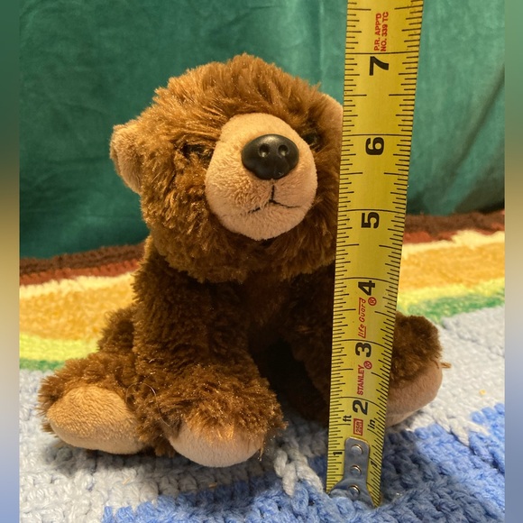 Wild Republic Brown Grizzly Bear Plush Stuffed Animal Cub - Picture 13 of 15